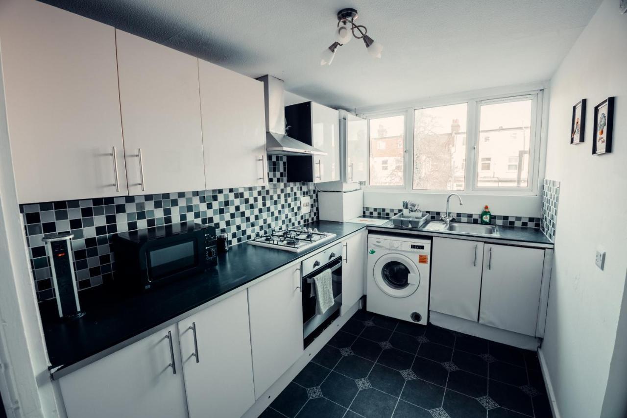 Comfy Home-Wood Green Londres Exterior foto